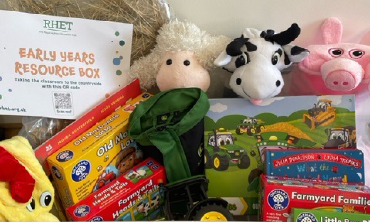 RHET25024 Website Images_5 Meet Flora the Sheep Story (Early Level)